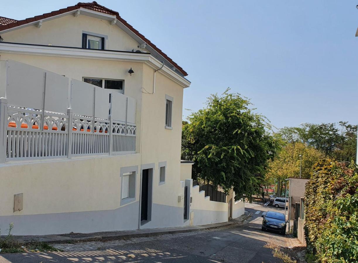 Stop Chez M Select Saga # Qualite # Confort # Simplicite Saint-Fons Exterior foto